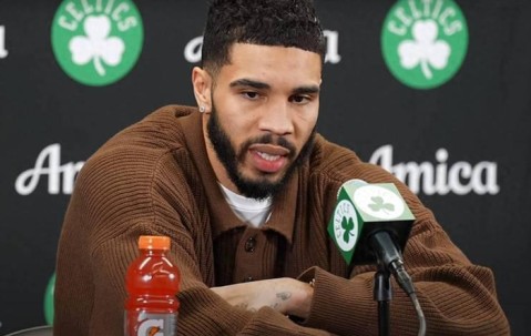 开云-塔图姆：NBA只有四个人真正影响了全世界，库里还不够资格|篮球|斯蒂芬·库里|总决赛|贾巴尔|乔丹_新浪体育_新浪新闻