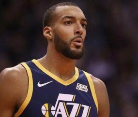 开云-状态起伏过大！爵士队乱开合同增加对手作战动力