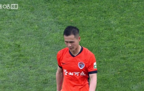 4-1！青岛海牛完胜山东泰山，8轮后积分终于转正，津门虎重回垫底